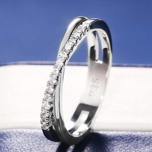 "Trendy Advanced Texture 925 Silver Plated CZ Ring, FB16FA1151